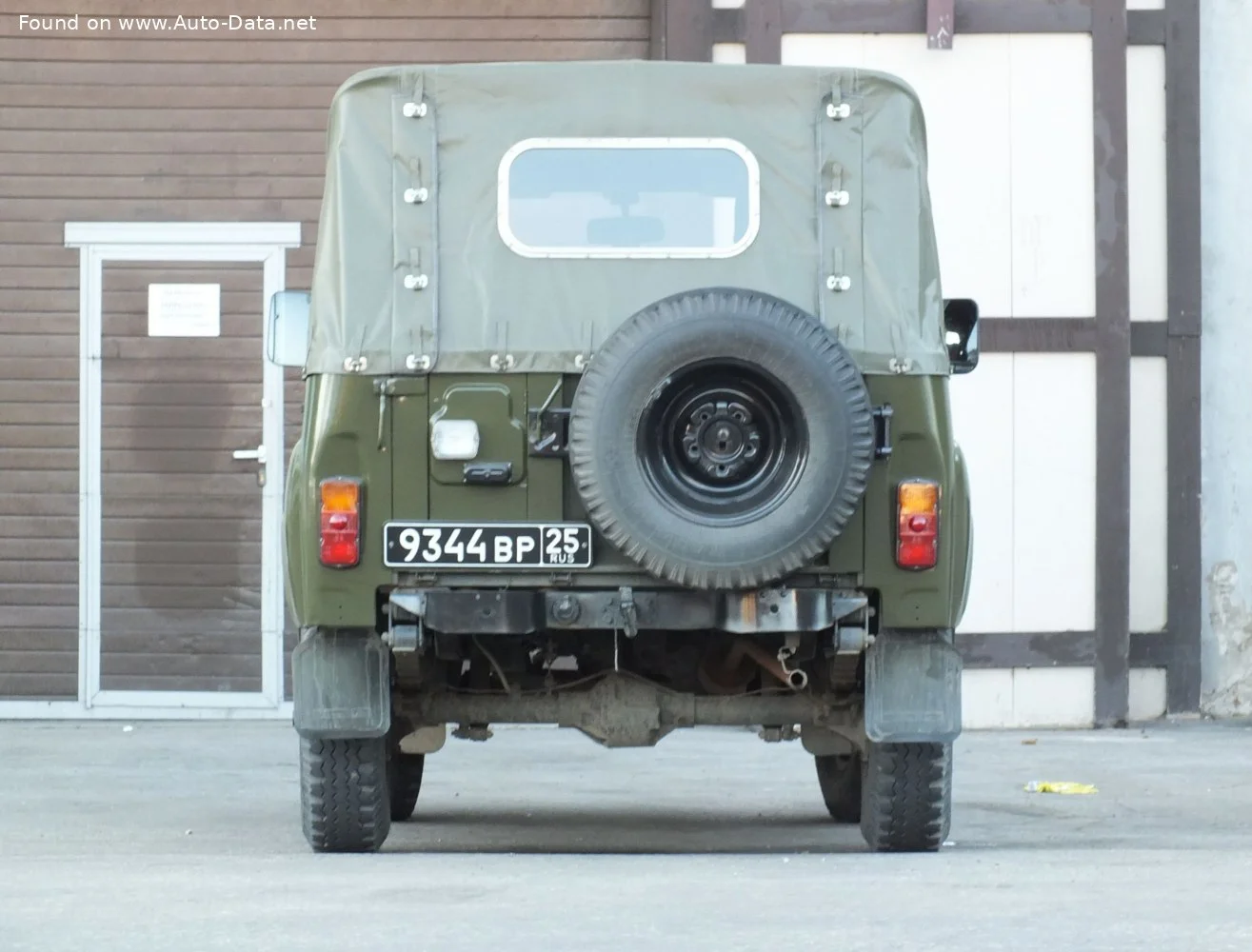 UAZ 3151 2.45 (90 Hp)1989 - 2003 thumbnail 4