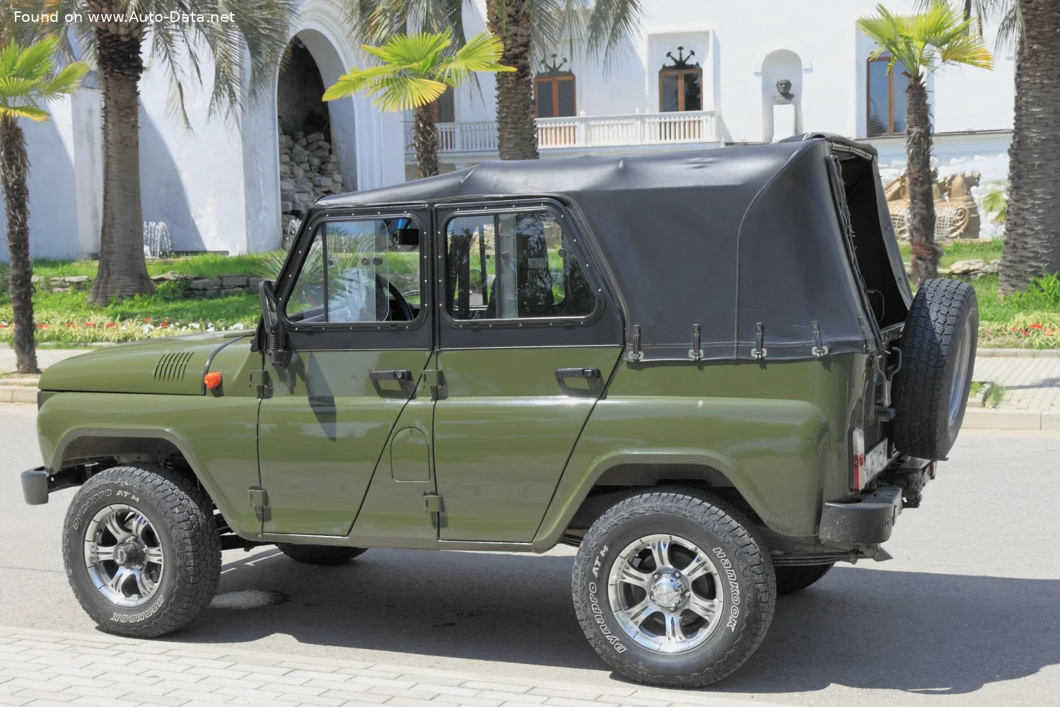 UAZ 469 2.4 (73 Hp) 4x41973 - 1985 thumbnail 3