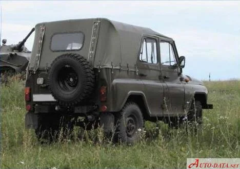 UAZ 469 2.45 (75 Hp)1972 - 1985 thumbnail 7
