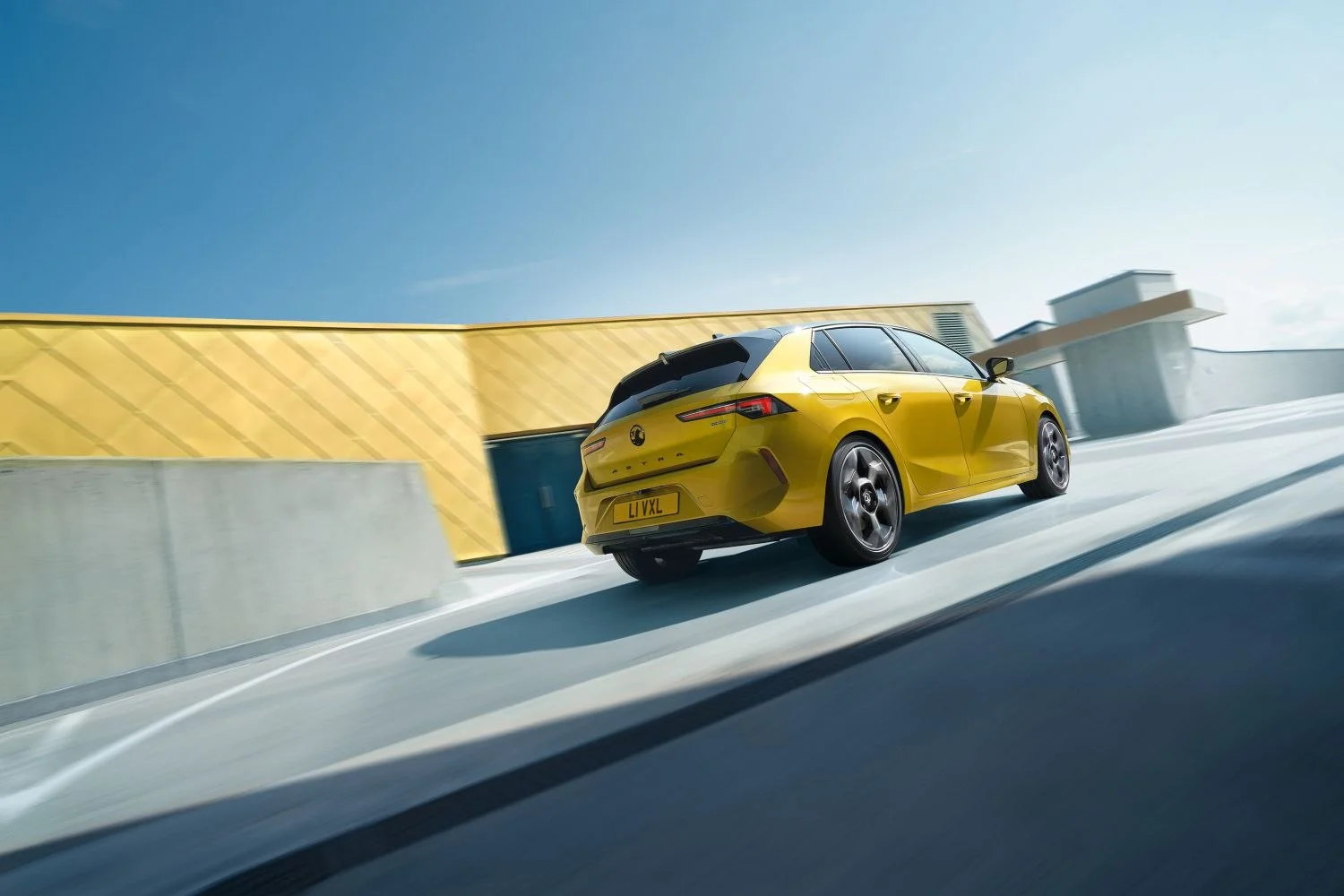 Vauxhall Astra 1.2 Turbo (110 Hp)2021 - thumbnail 3
