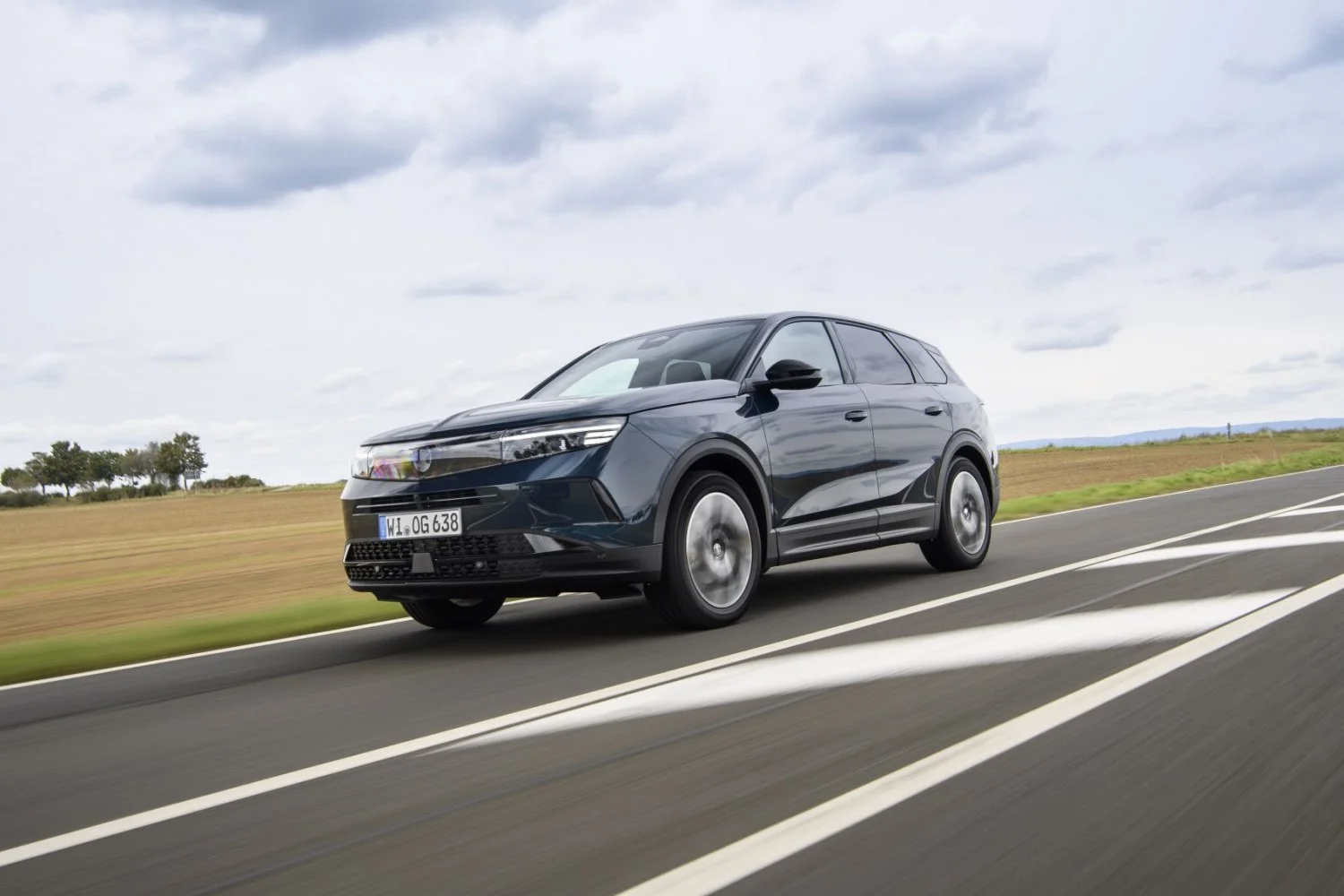 Vauxhall Grandland 1.2 Turbo (136 Hp) Mild Hybrid e-DCT2024 - thumbnail 2
