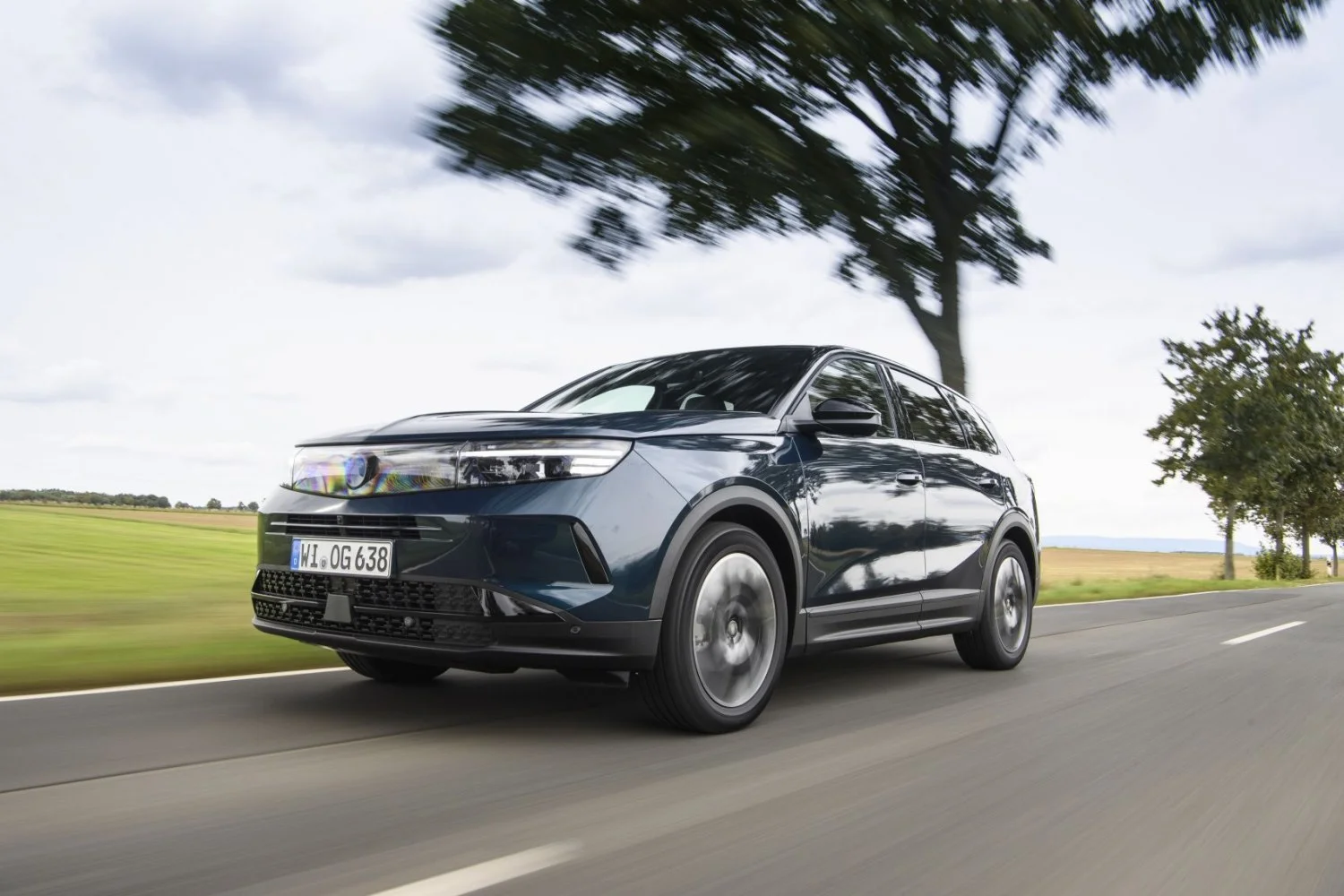 Vauxhall Grandland 1.2 Turbo (136 Hp) Mild Hybrid e-DCT2024 - thumbnail 3