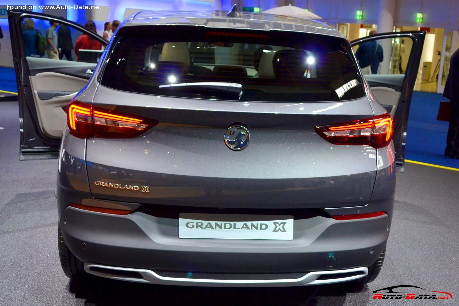 Vauxhall Grandland 1.2 Turbo (130 Hp)2017 - 2018 thumbnail 5