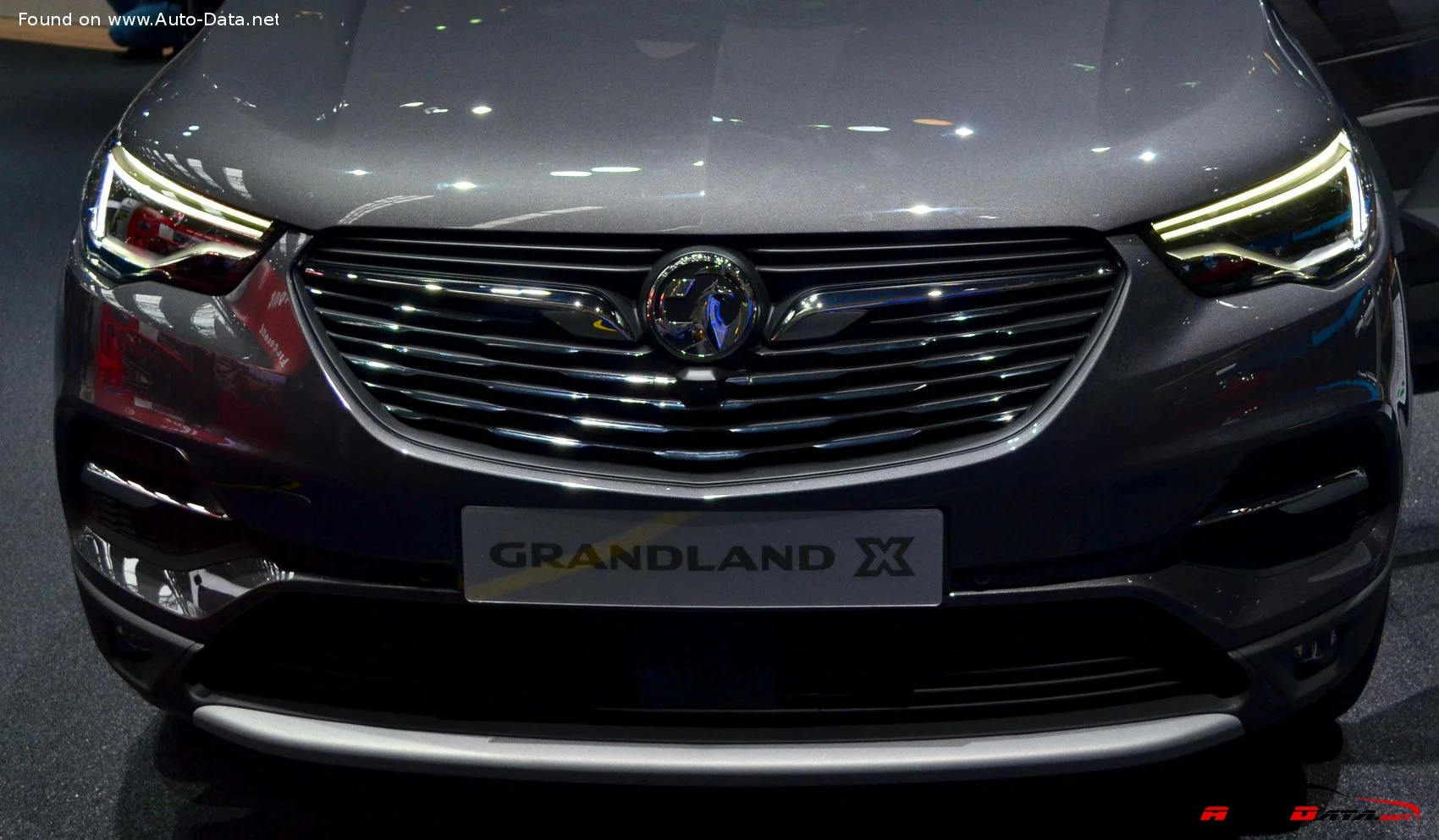 Vauxhall Grandland 1.2 Turbo (130 Hp)2017 - 2018 thumbnail 6