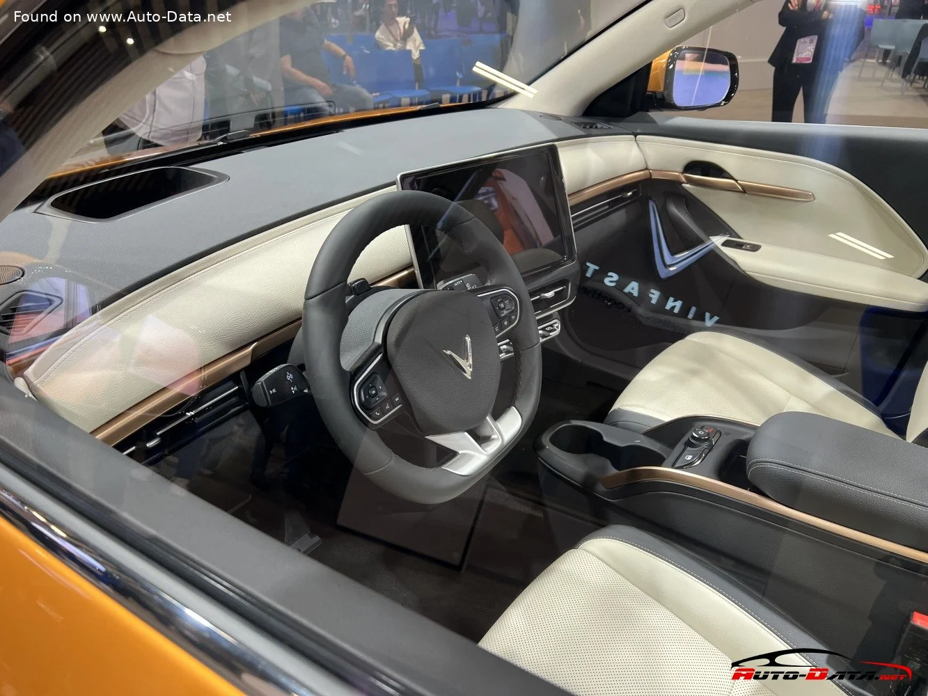 VinFast VF 6 59.6 kWh (136 Hp) Electric2022 - thumbnail 6
