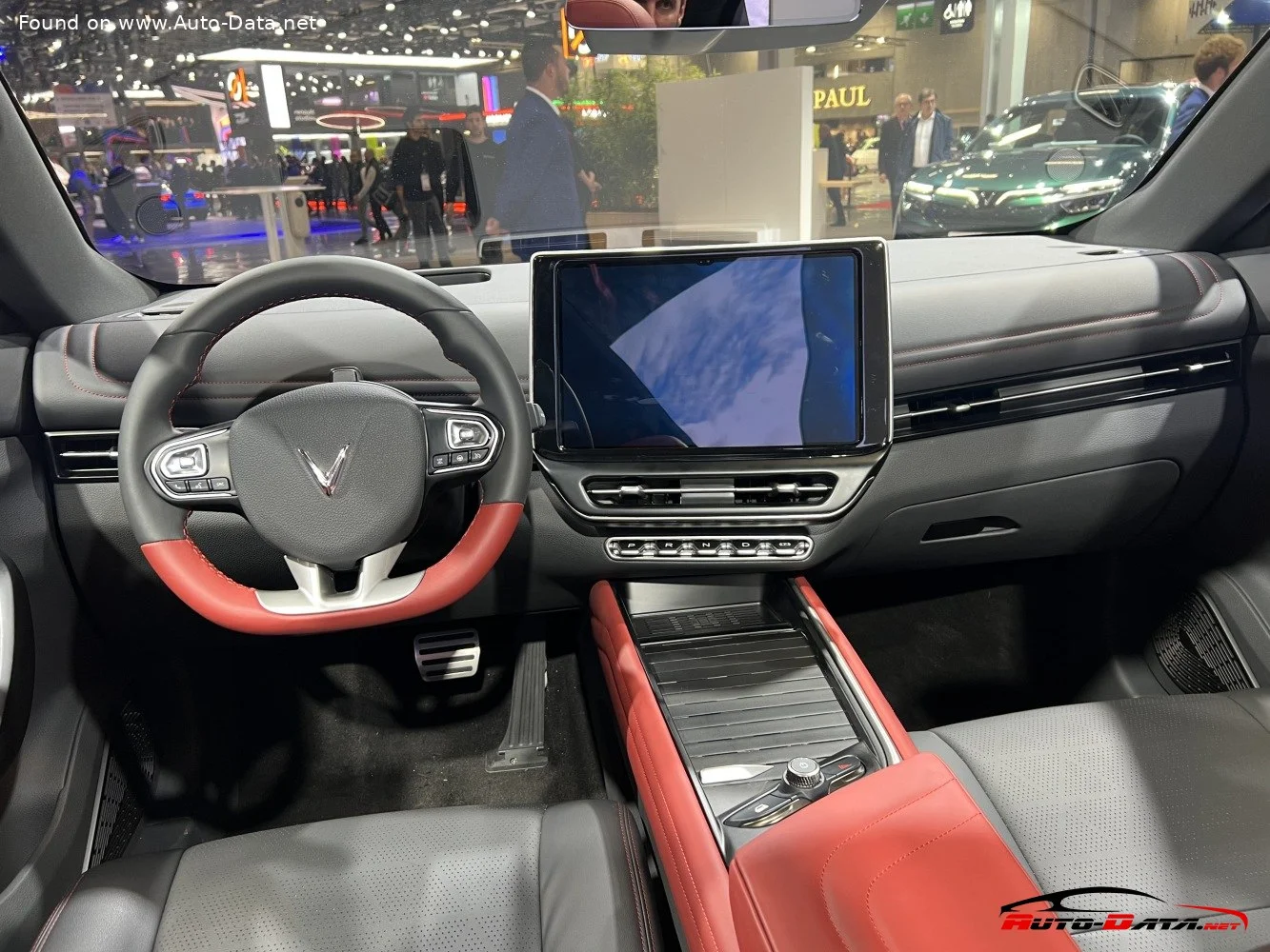 VinFast VF 7 75.3 kWh (204 Hp) Electric2022 - thumbnail 6