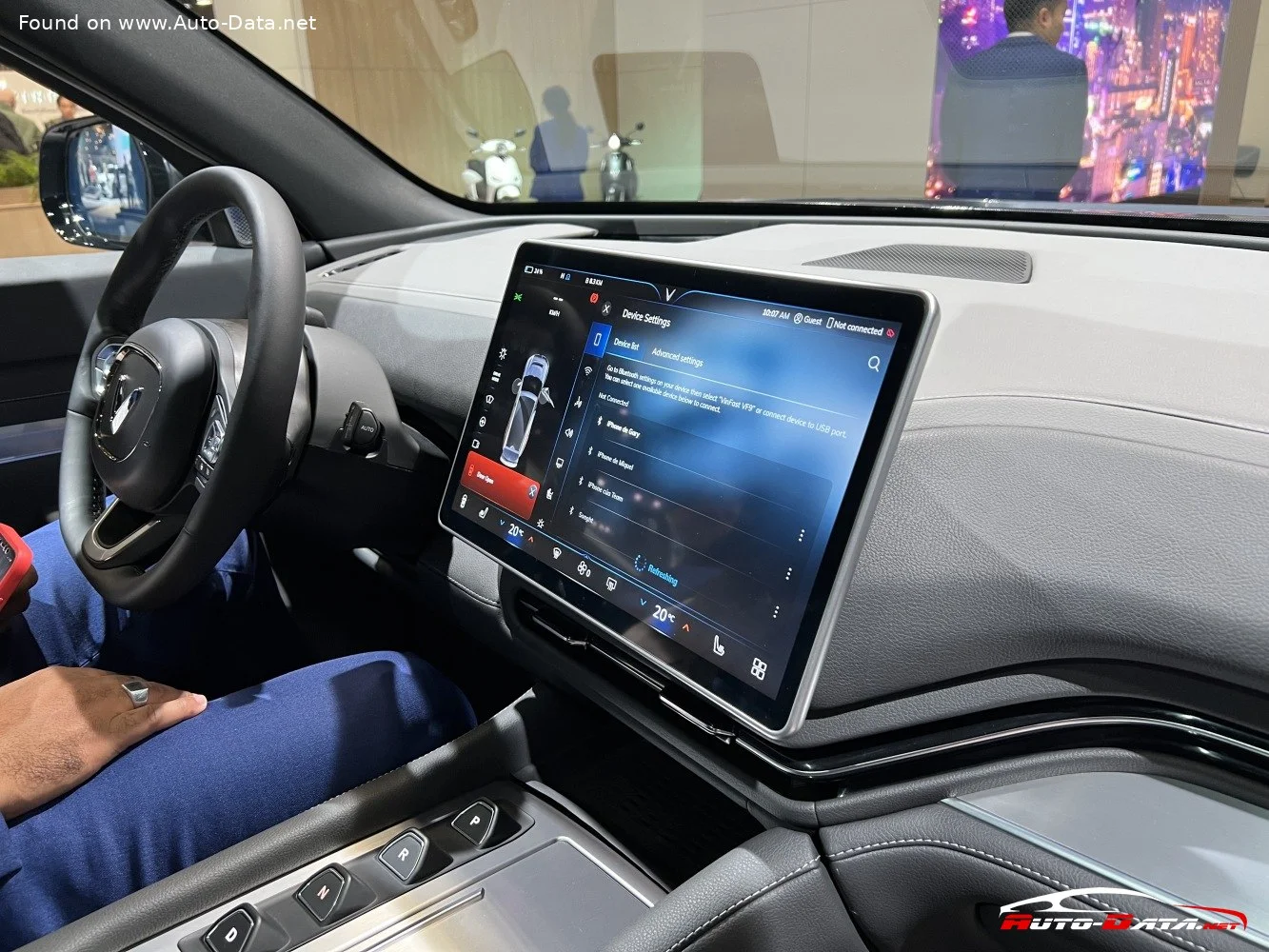 VinFast VF 9 Enhanced Range 123 kWh (402 Hp) BEV AWD2021 - thumbnail 7
