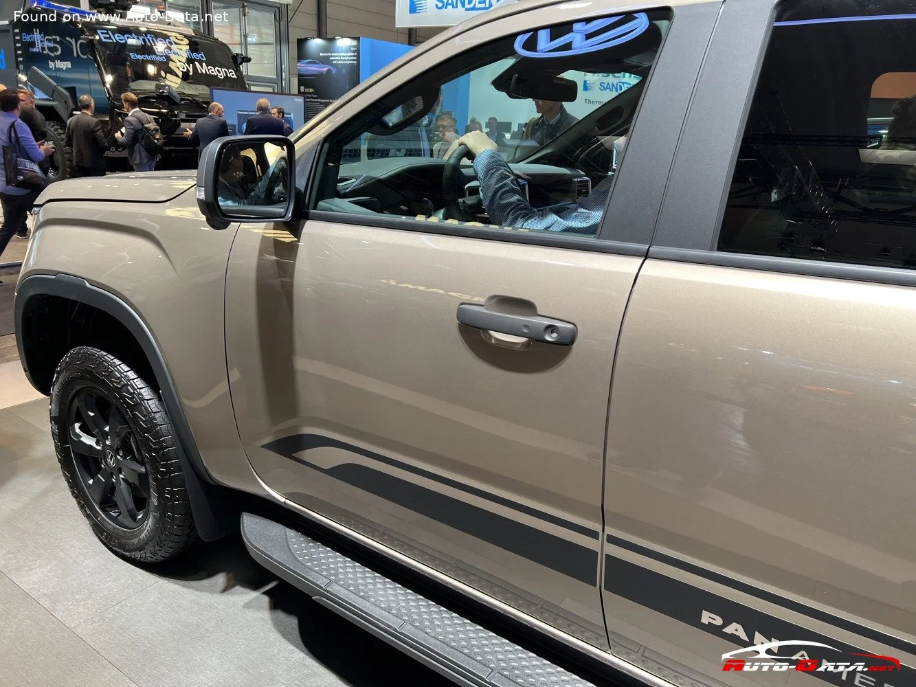 Volkswagen Amarok 2.0 TDI (150 Hp)2022 - thumbnail 9