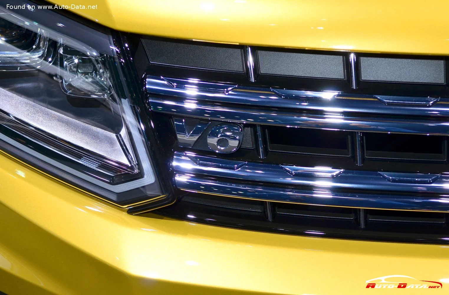 Volkswagen Amarok 3.0 V6 TDI (163 Hp)2017 - 2020 thumbnail 18
