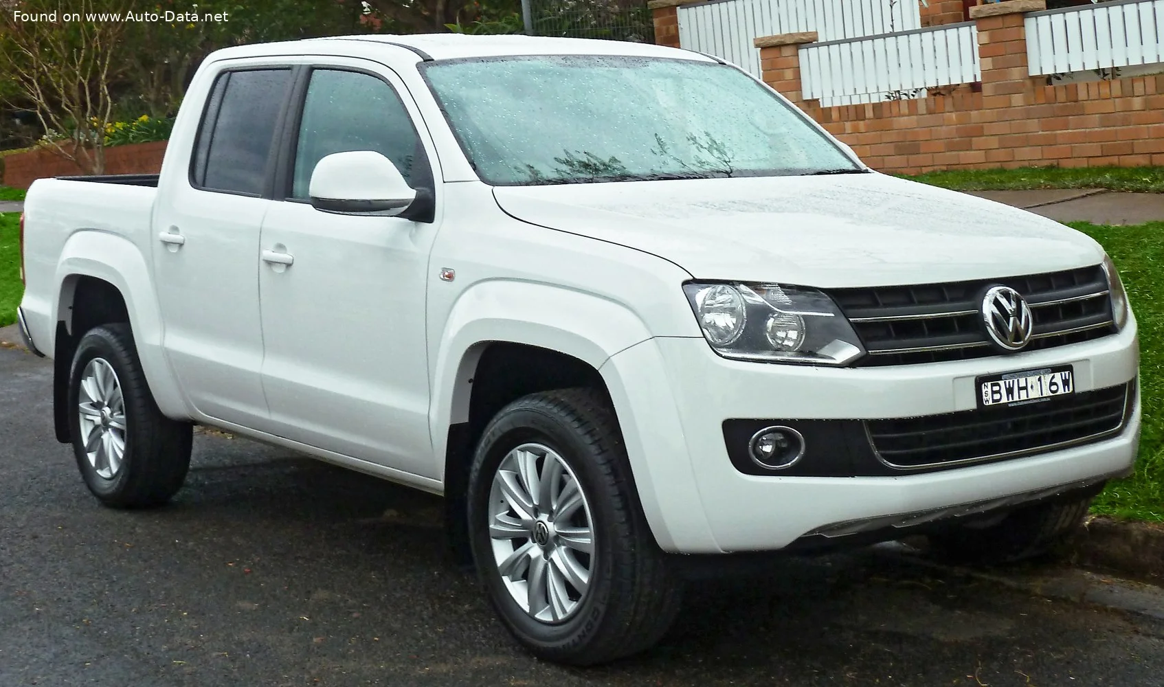 Volkswagen Amarok 2.0 TDI (140 Hp)2010 - 2016 thumbnail 3