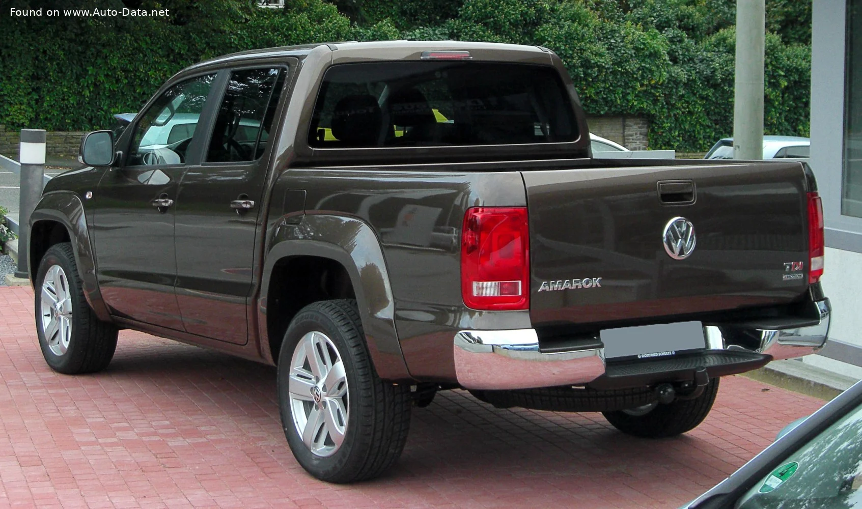 Volkswagen Amarok 2.0 TDI (140 Hp)2010 - 2016 thumbnail 6