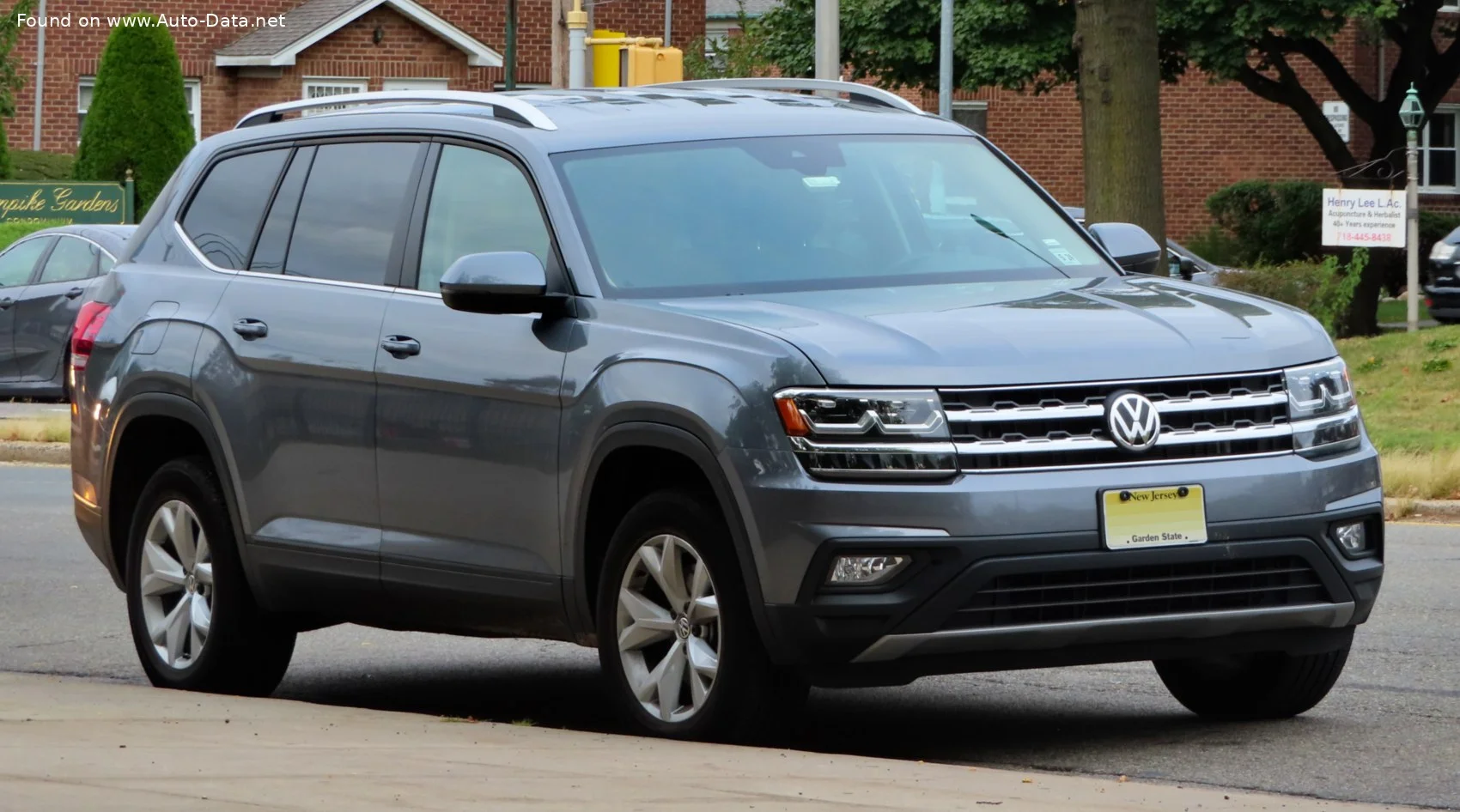 Volkswagen Atlas 2.0 FSI (235 Hp) Automatic2017 - 2020 thumbnail 3