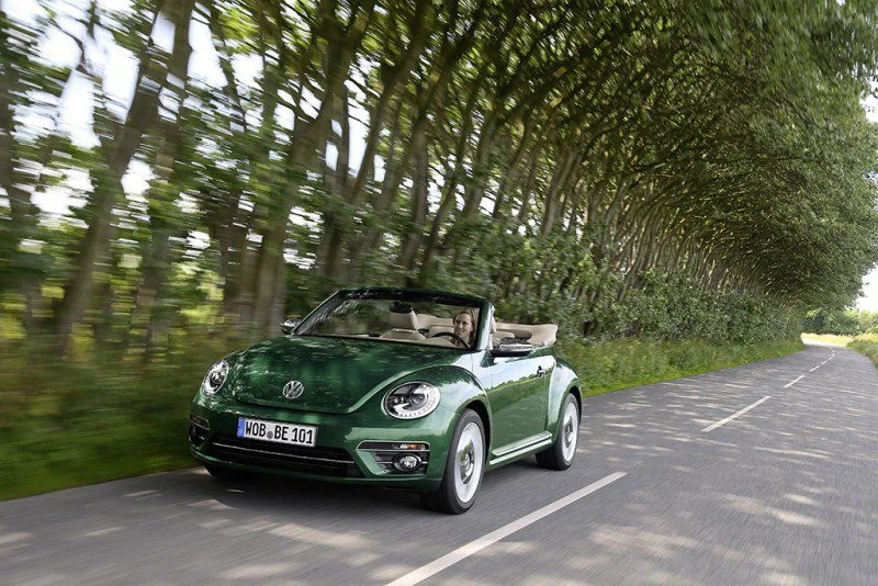 Volkswagen Beetle 1.2 TSI (105 Hp)2016 - 2018 thumbnail 9