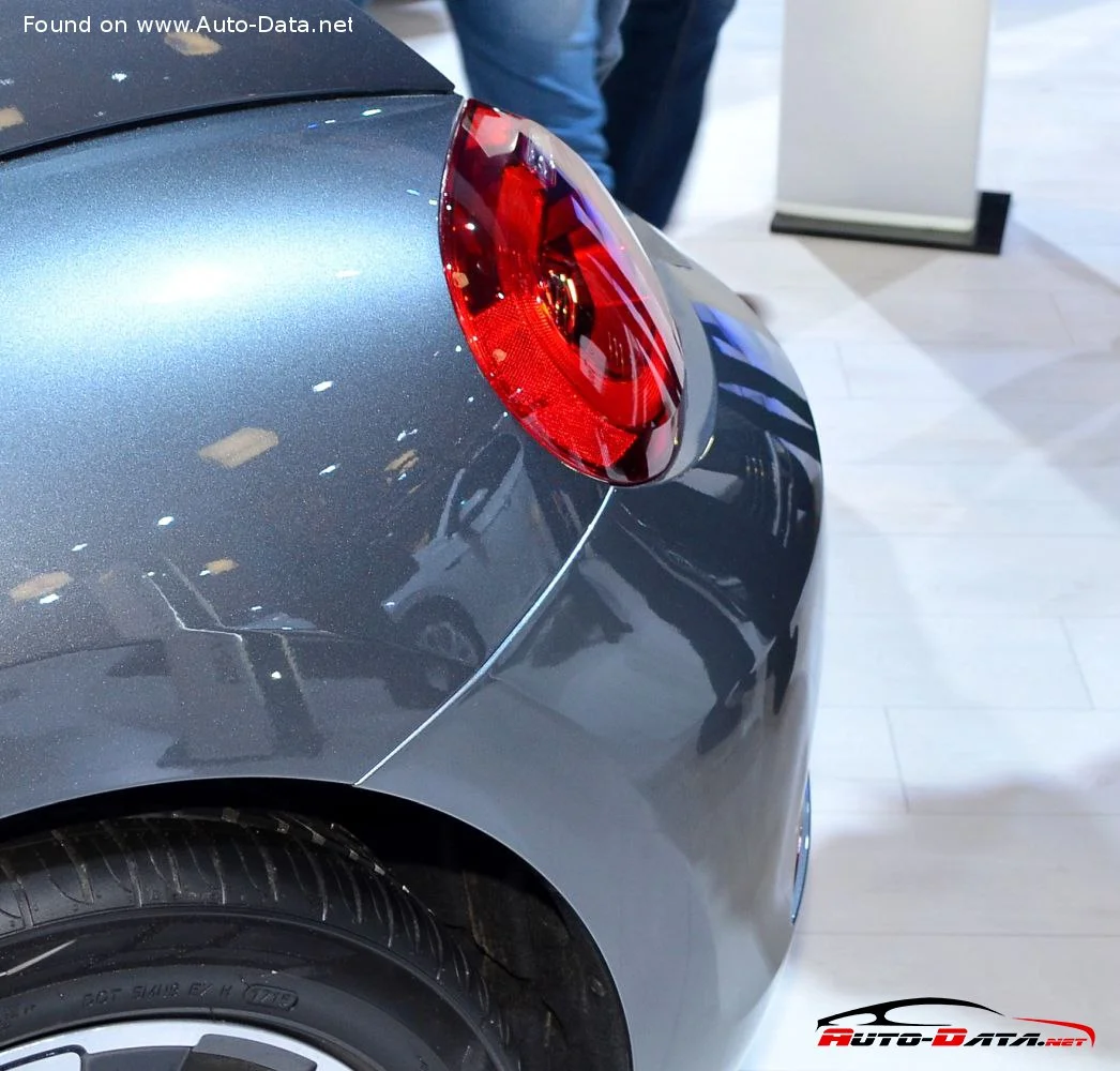 Volkswagen Beetle 1.2 TSI (105 Hp)2016 - 2018 thumbnail 14