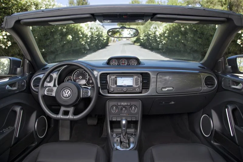 Volkswagen Beetle 1.2 TSI (105 Hp)2012 - 2016 thumbnail 16