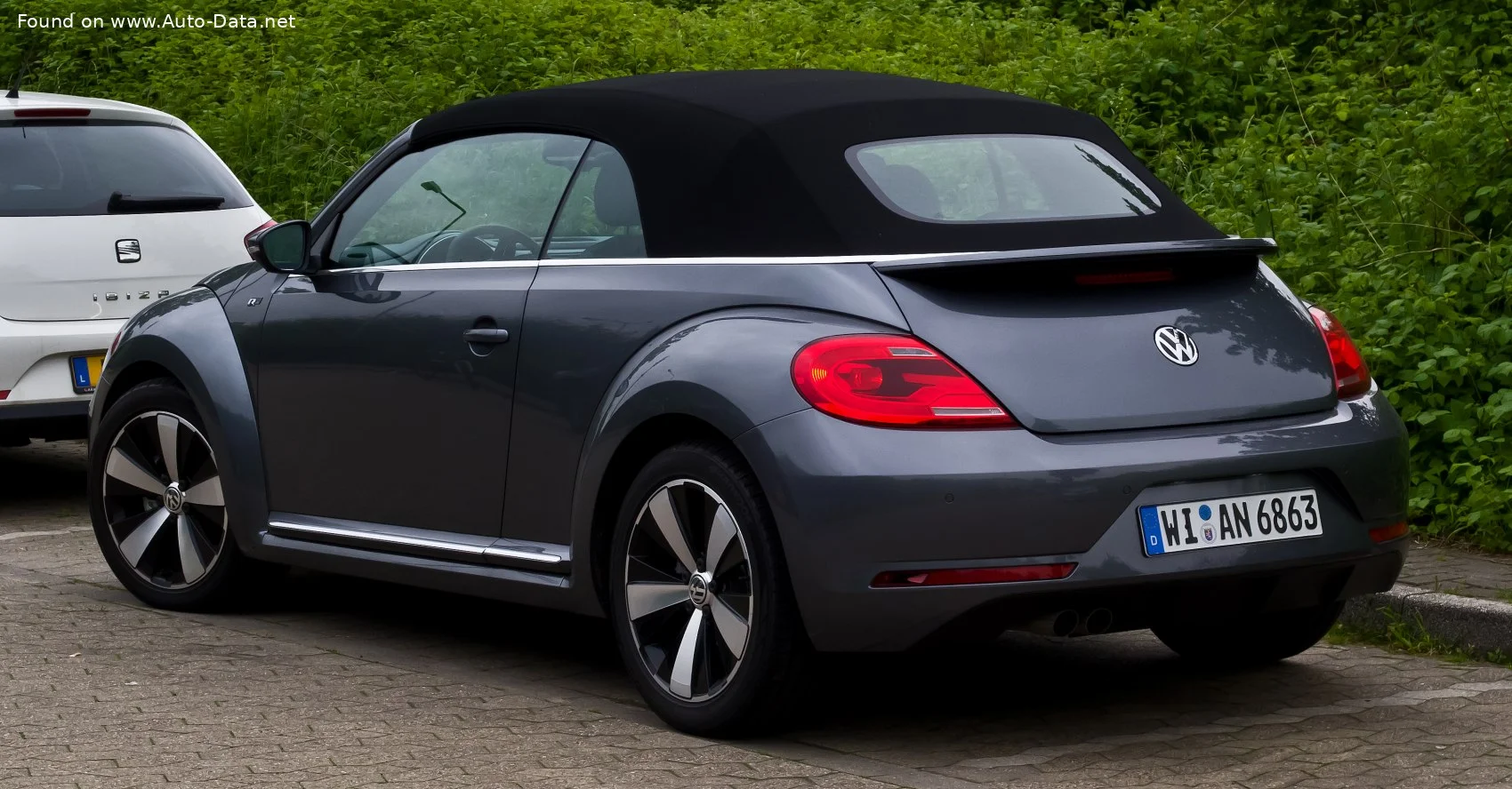 Volkswagen Beetle 1.2 TSI (105 Hp)2012 - 2016 thumbnail 18