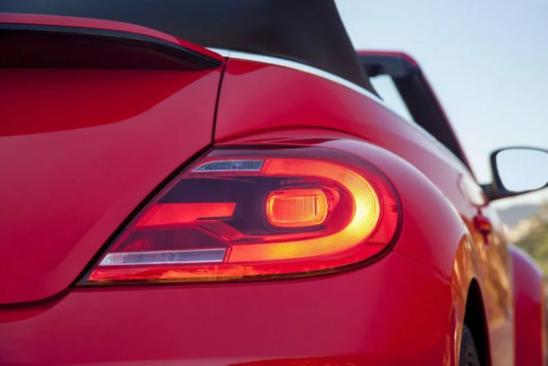 Volkswagen Beetle 1.2 TSI (105 Hp)2012 - 2016 thumbnail 7