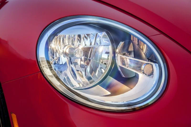 Volkswagen Beetle 1.2 TSI (105 Hp)2012 - 2016 thumbnail 8