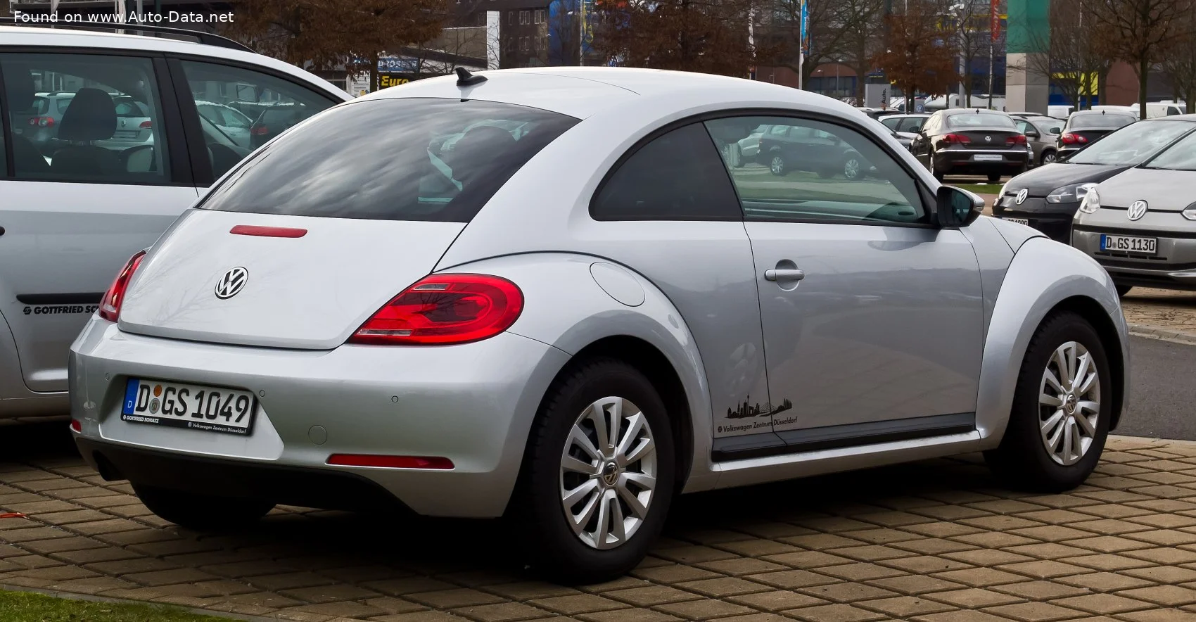 Volkswagen Beetle 1.2 TSI (105 Hp)2011 - 2014 thumbnail 7