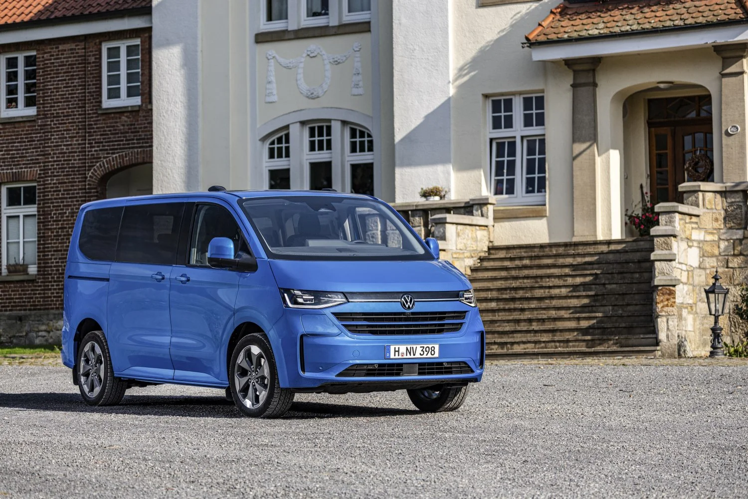 Volkswagen Caravelle 2.0 TDI (110 Hp)2024 - - 1