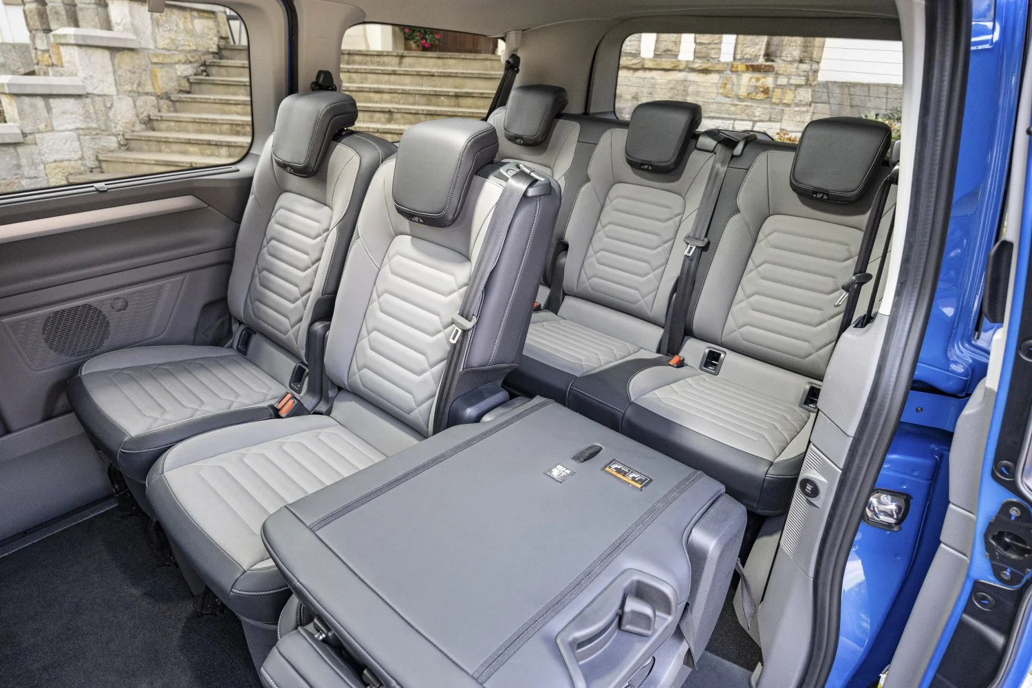 Volkswagen Caravelle 2.0 TDI (110 Hp)2024 - thumbnail 17