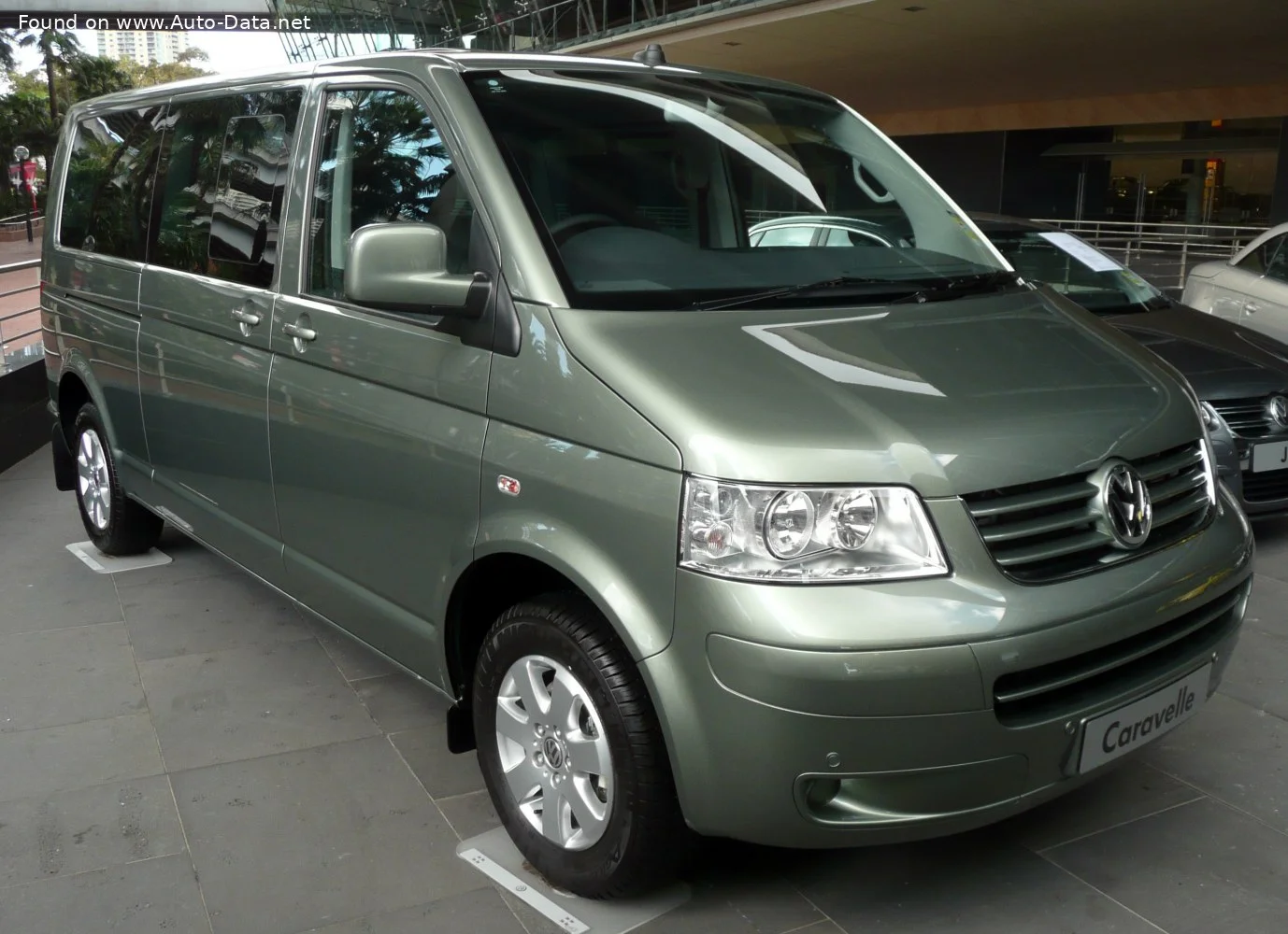 Volkswagen Caravelle 1.9 TDI (105 Hp)2003 - 2009 - 1