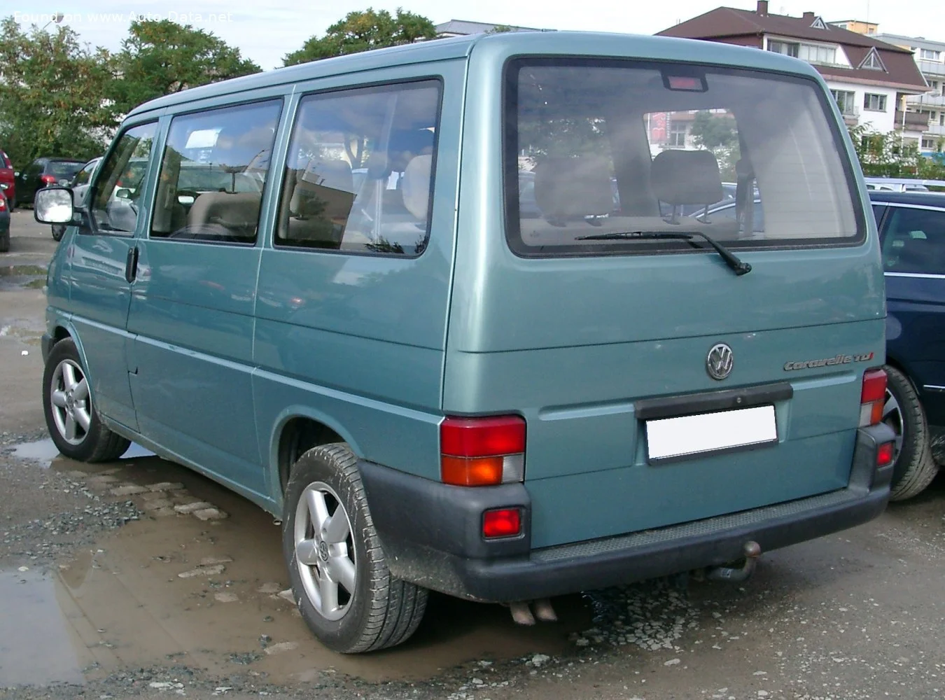 Volkswagen Caravelle 1.9 TD (68 Hp)1996 - 2003 thumbnail 2