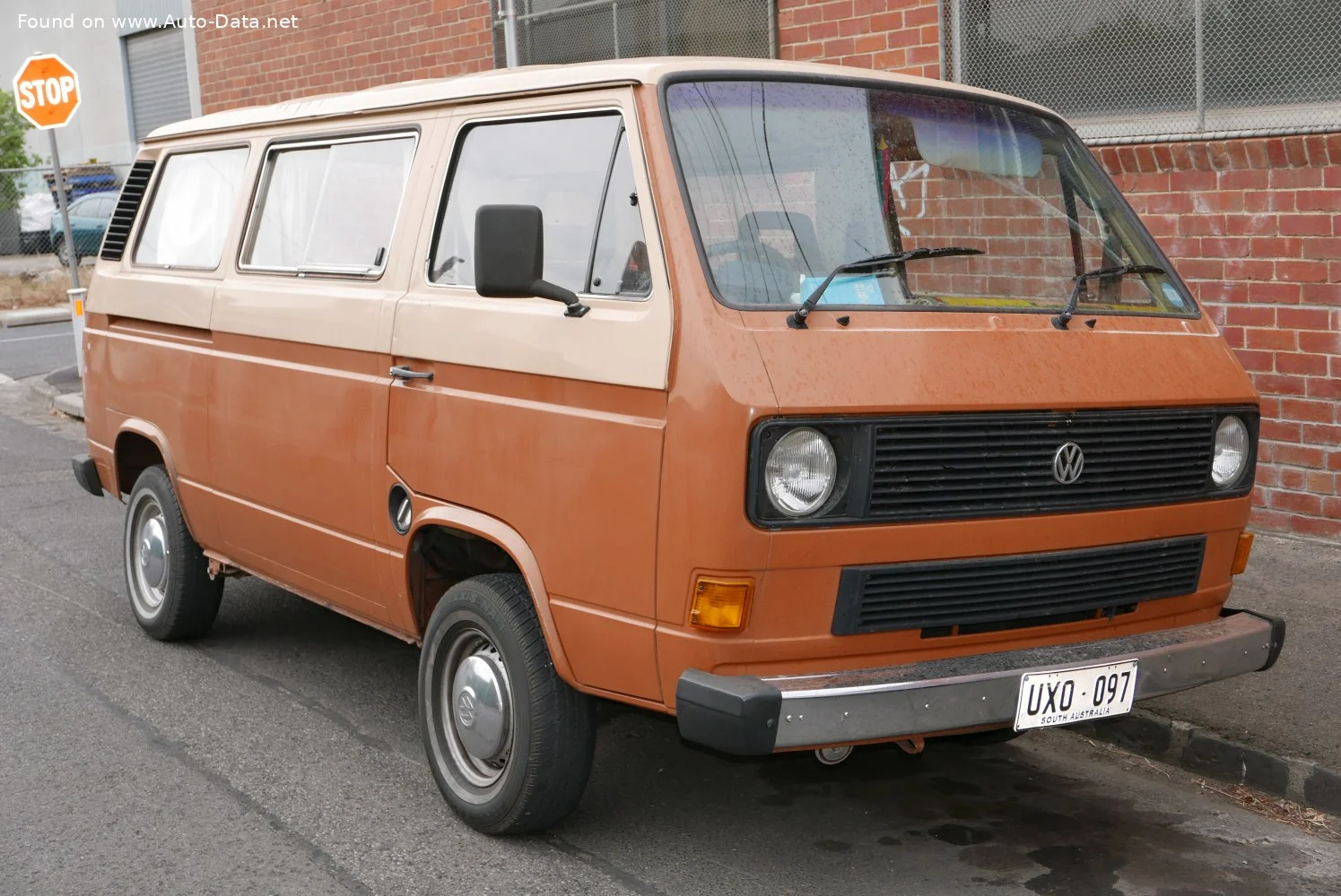 Volkswagen Caravelle 1.6 D (50 Hp) Manual 4-speed1981 - 1987 - 1
