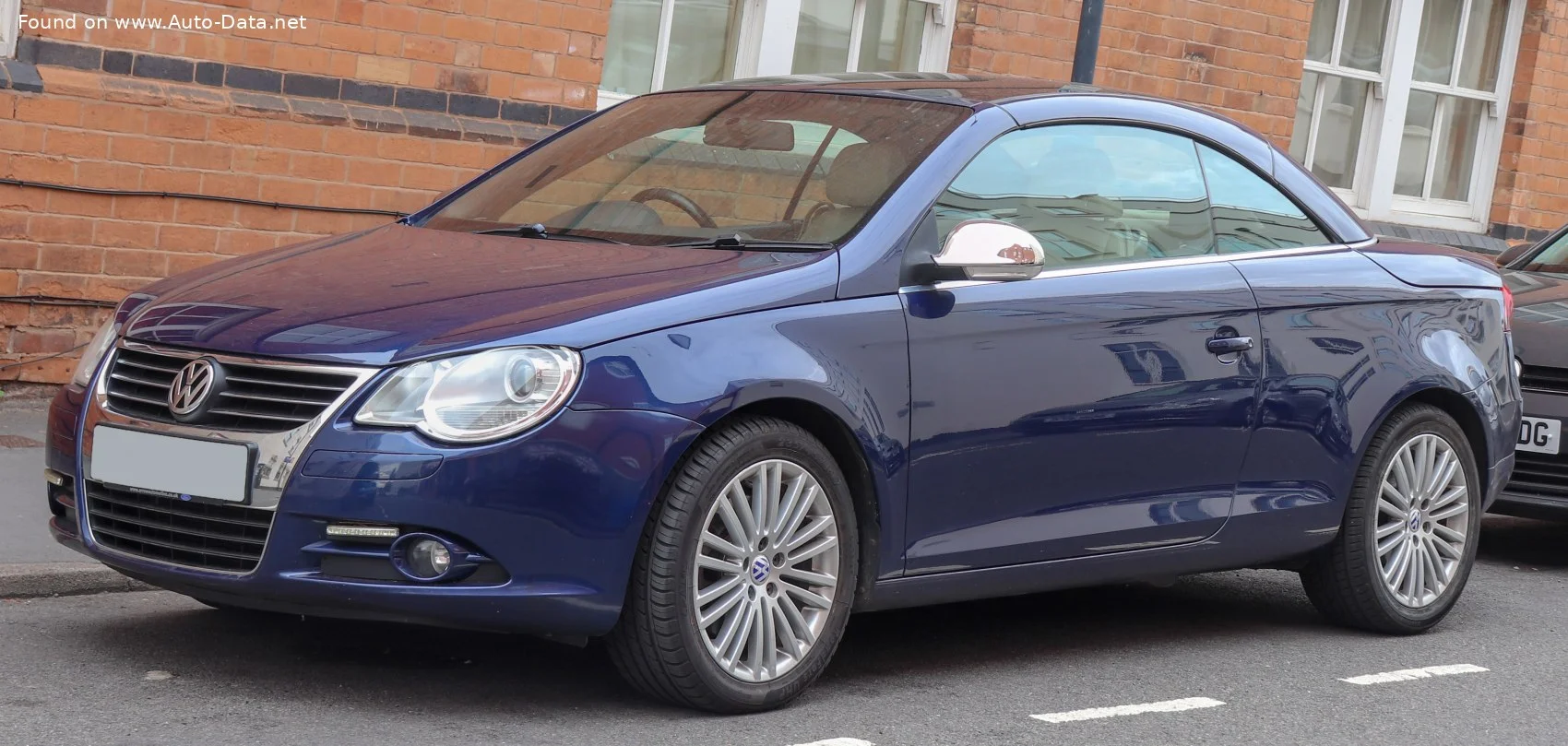 Volkswagen Eos 1.4 TSI (122 Hp)2007 - 2009 thumbnail 3
