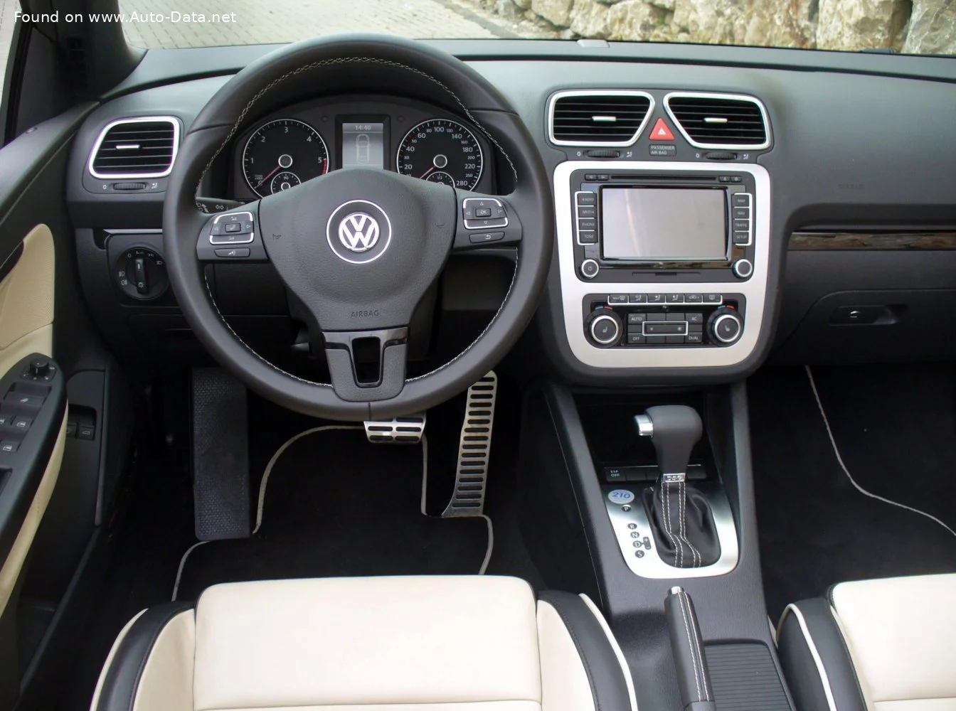 Volkswagen Eos 1.4 TSI (122 Hp)2007 - 2009 thumbnail 10