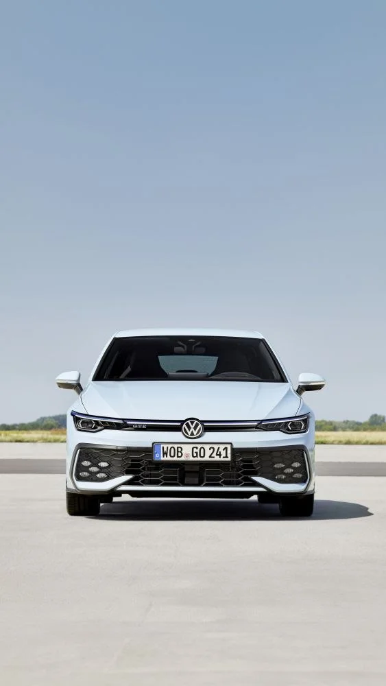 Volkswagen Golf 1.5 eTSI (116 Hp) Mild Hybrid DSG2024 - thumbnail 6
