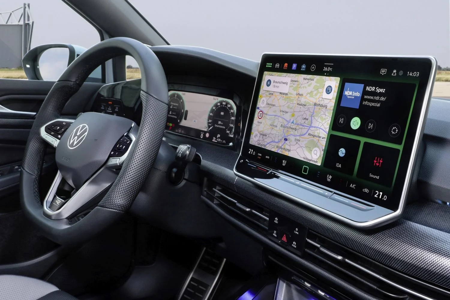 Volkswagen Golf 1.5 eTSI (116 Hp) Mild Hybrid DSG2024 - thumbnail 10