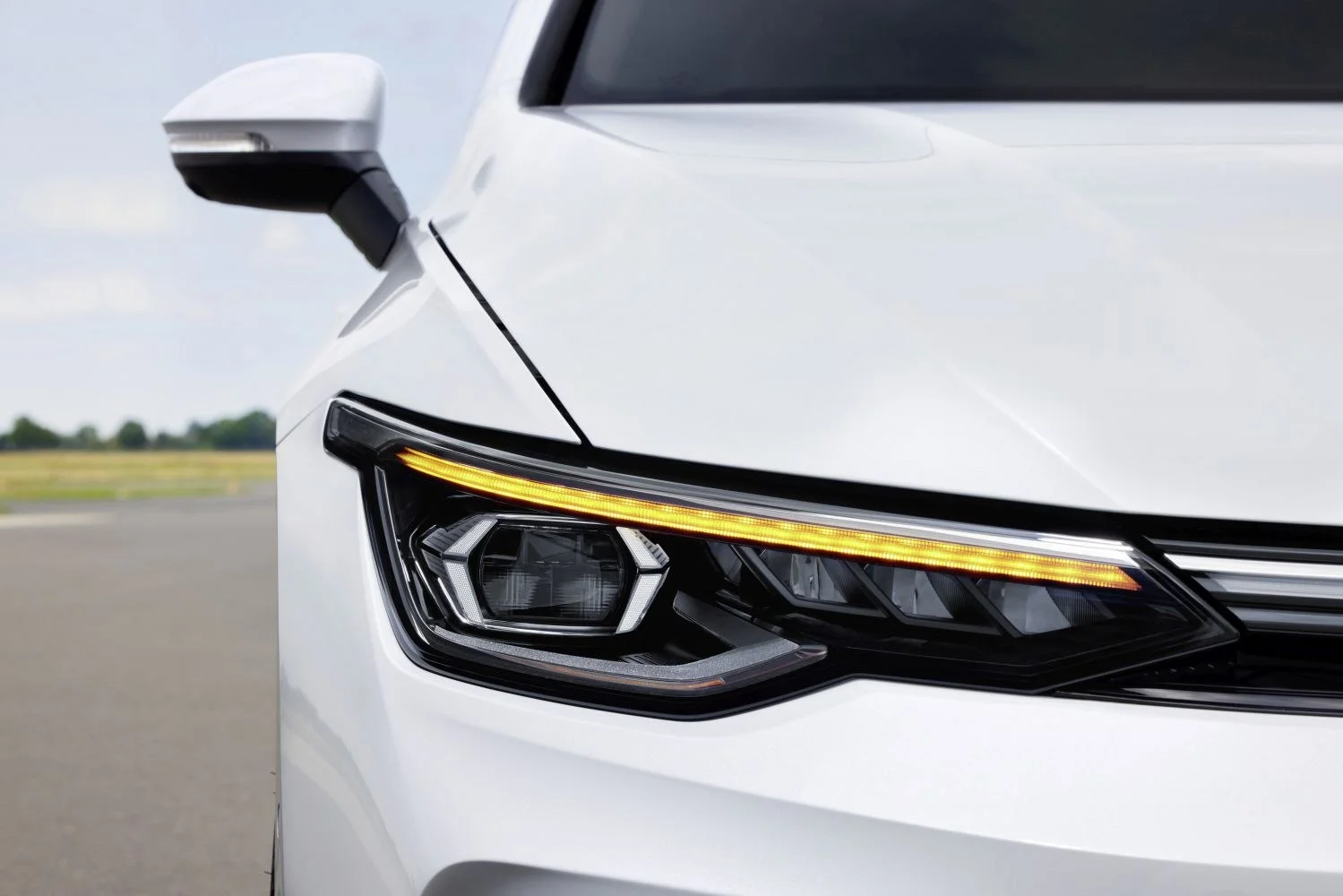 Volkswagen Golf 1.5 eTSI (116 Hp) Mild Hybrid DSG2024 - thumbnail 11