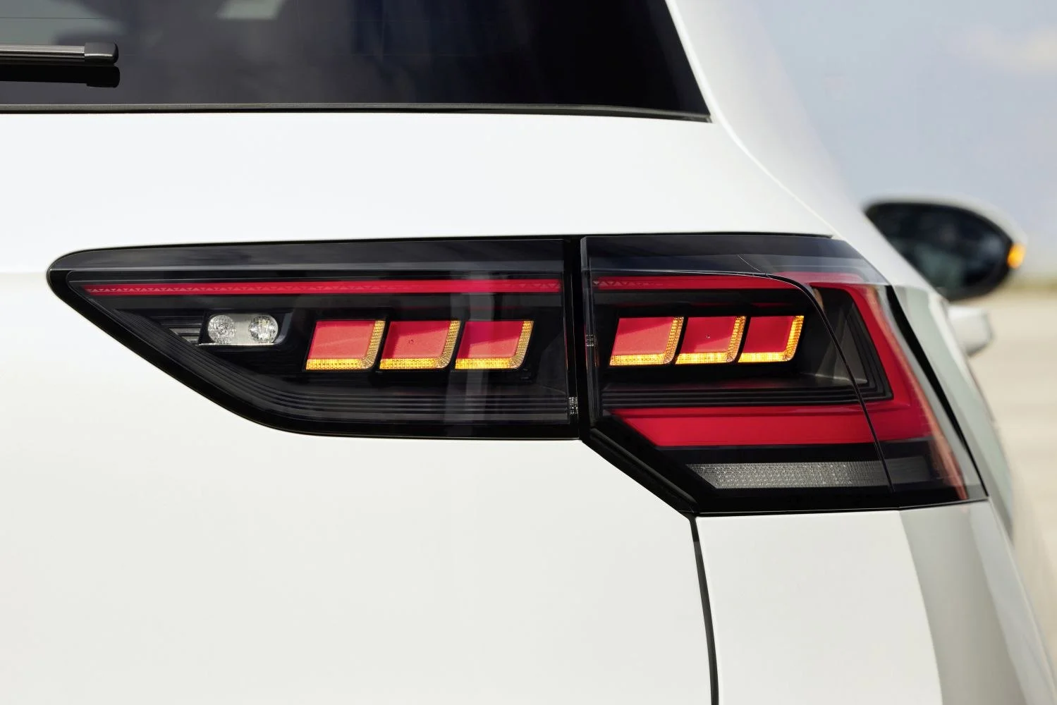 Volkswagen Golf 1.5 eTSI (116 Hp) Mild Hybrid DSG2024 - thumbnail 13