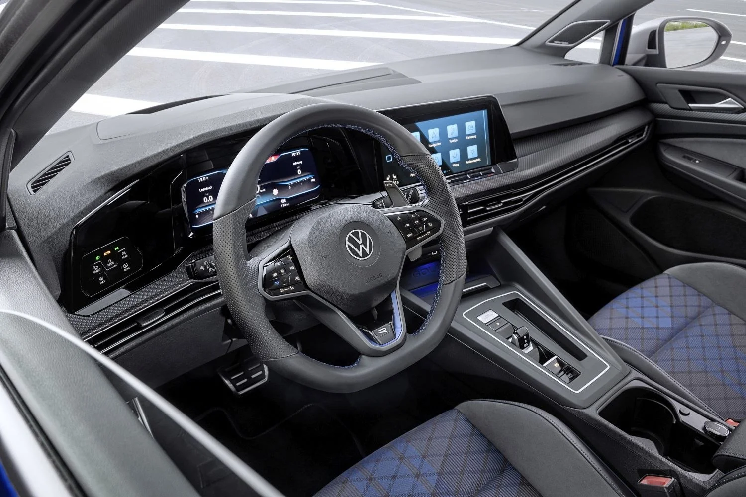 Volkswagen Golf 1.0 eTSI (110 Hp) Mild Hybrid DSG2020 - 2024 thumbnail 15