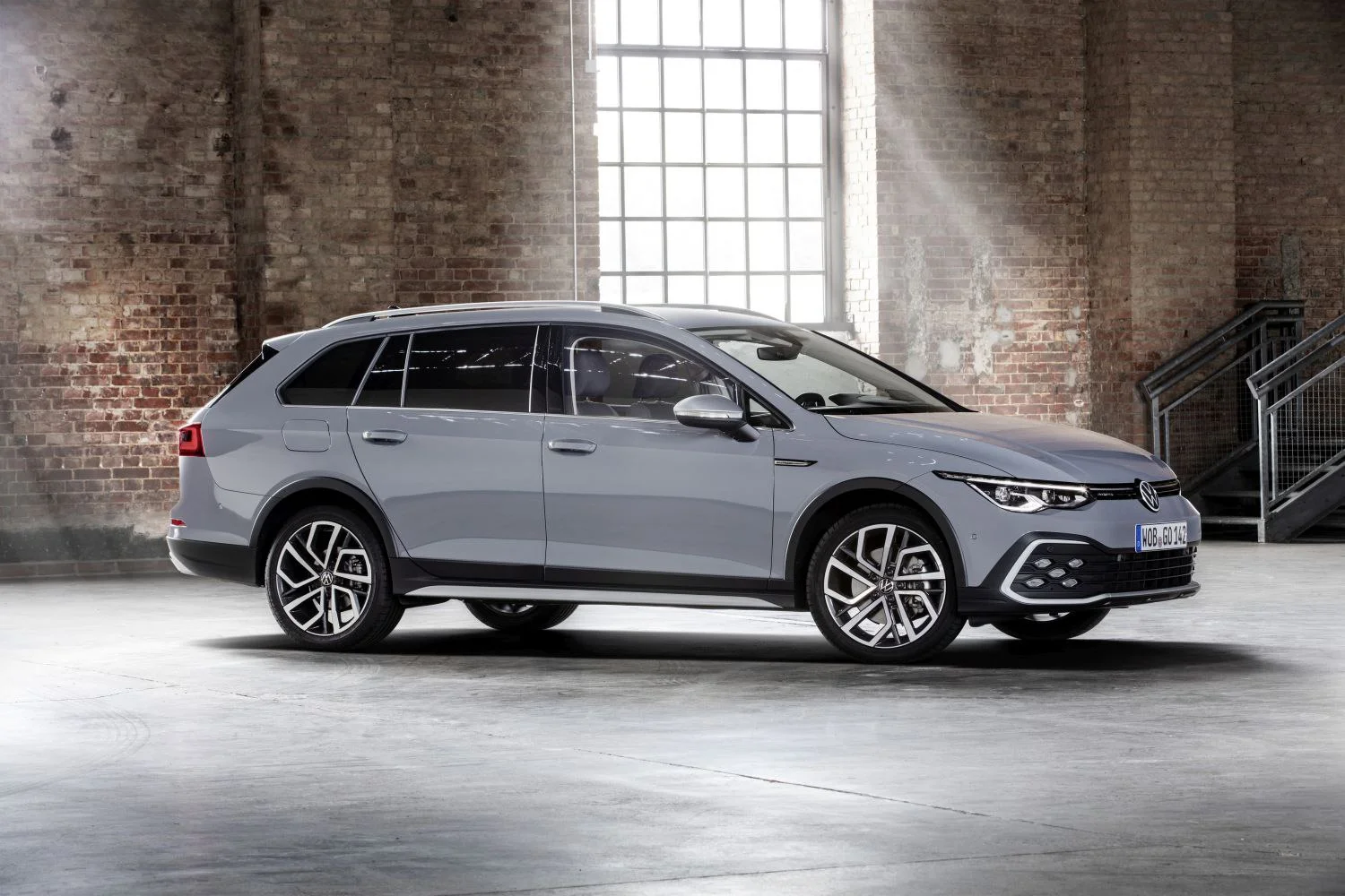 Volkswagen Golf 2.0 TDI (200 Hp) 4MOTION DSG2020 - 2023 thumbnail 7