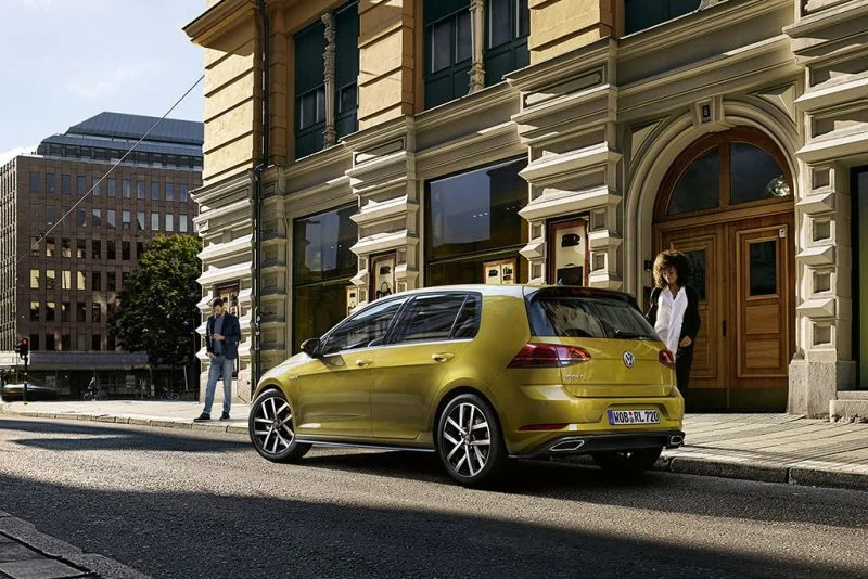 Volkswagen Golf 1.0 TSI (110 Hp)2017 - 2019 thumbnail 12