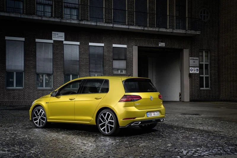 Volkswagen Golf 1.0 TSI (110 Hp)2017 - 2019 thumbnail 9