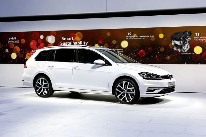 Volkswagen Golf 1.0 TSI (110 Hp)2017 - 2019 thumbnail 14