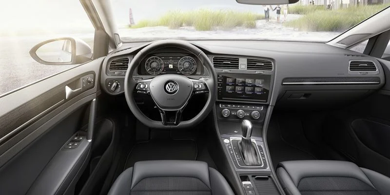 Volkswagen Golf 1.0 TSI (110 Hp)2017 - 2019 thumbnail 5