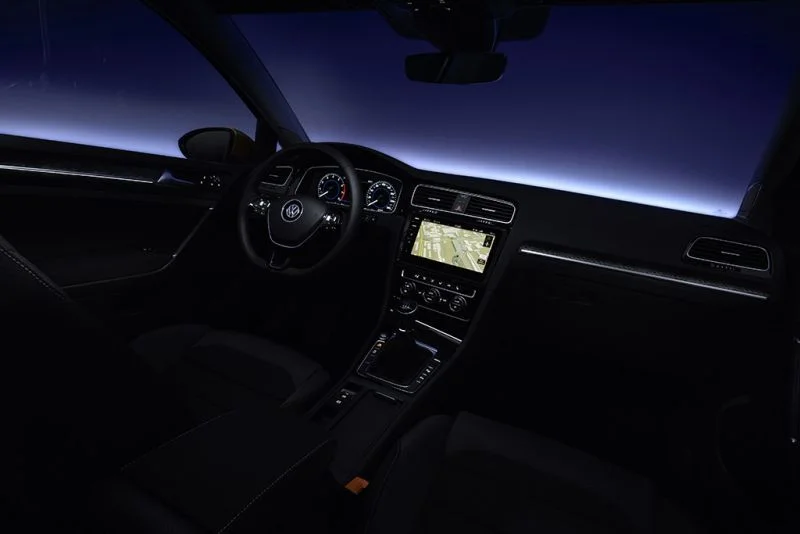 Volkswagen Golf 1.0 TSI (110 Hp)2017 - 2019 thumbnail 7