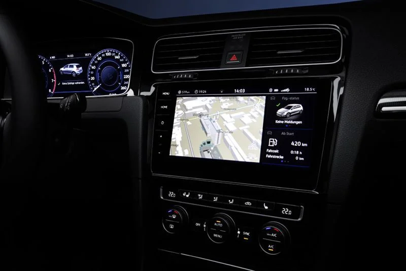 Volkswagen Golf 1.0 TSI (110 Hp)2017 - 2019 thumbnail 9