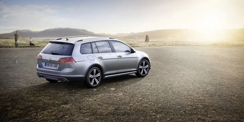 Volkswagen Golf 1.8 TSI (168 Hp) 4MOTION2017 - 2018 thumbnail 2