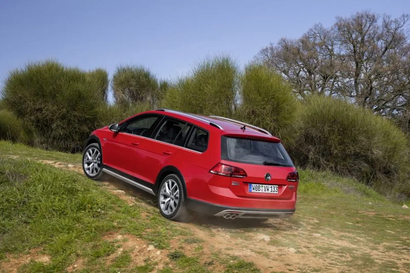 Volkswagen Golf 1.6 TDI (110 Hp) 4MOTION2013 - 2017 thumbnail 2