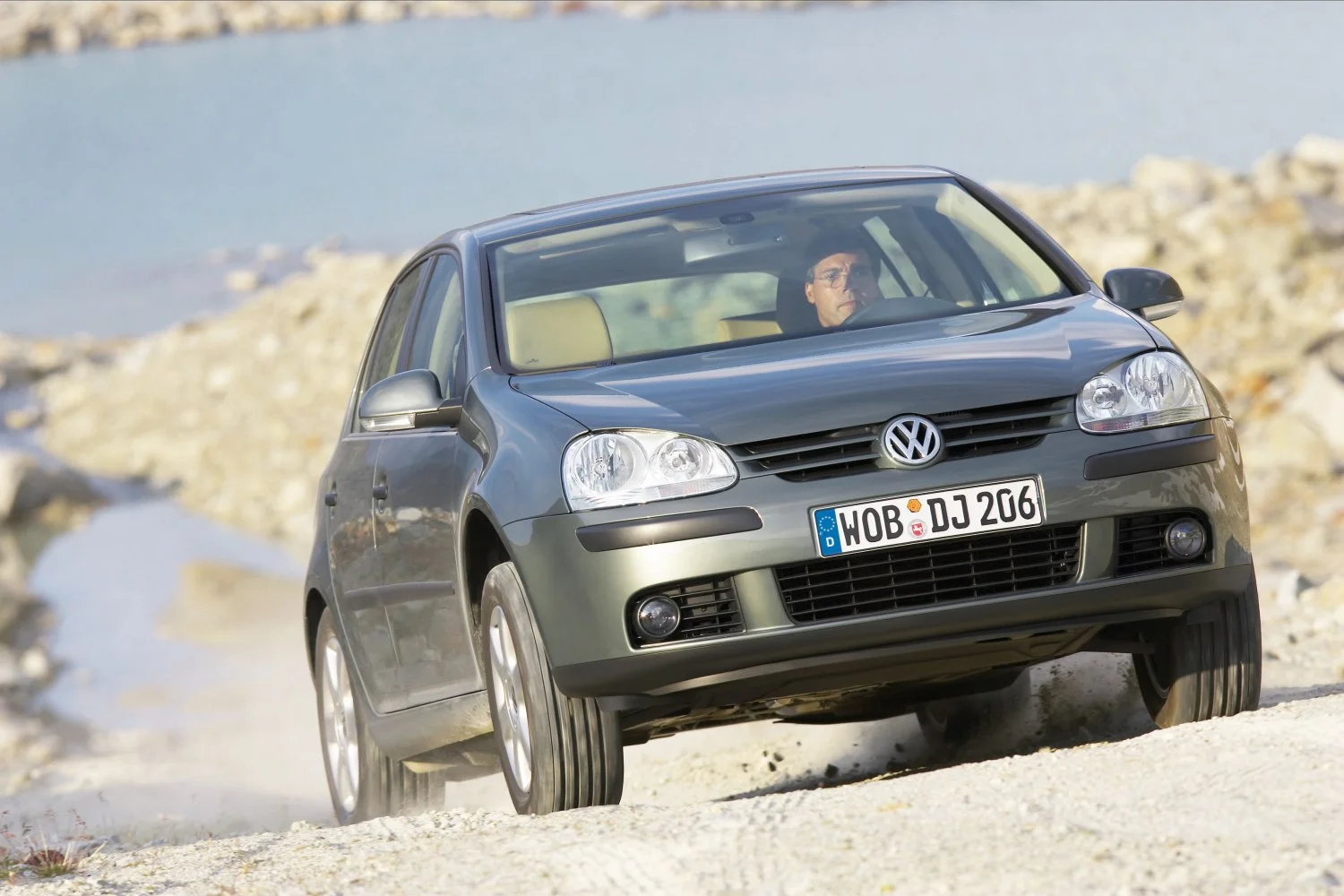 Volkswagen Golf 1.4 16V (75 Hp)2003 - 2006 thumbnail 3