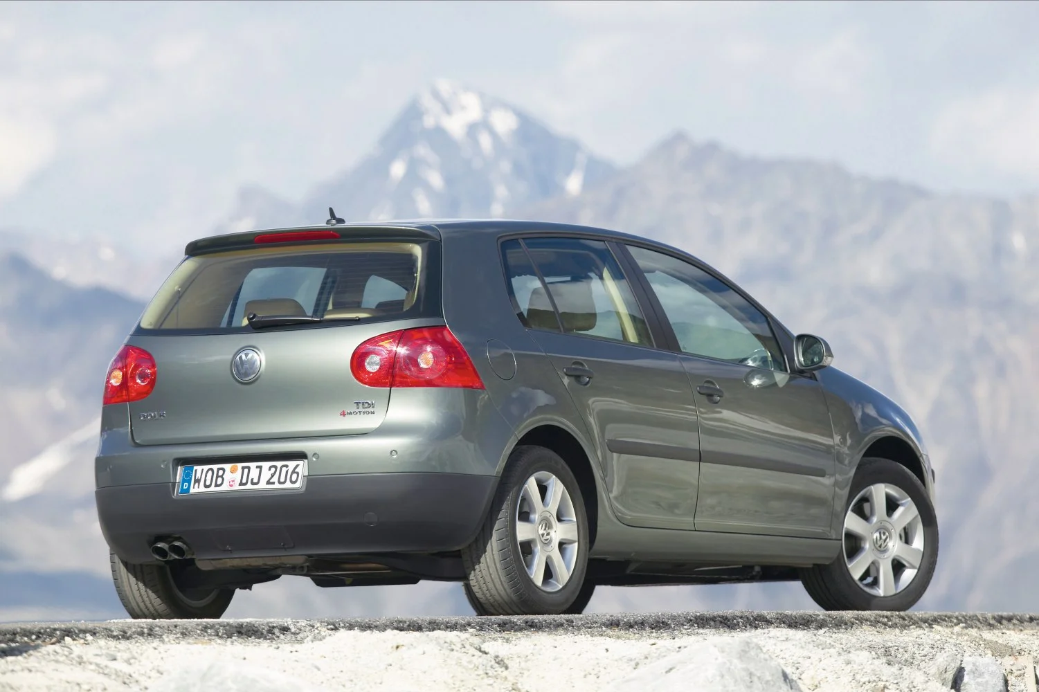 Volkswagen Golf 1.4 16V (75 Hp)2003 - 2006 thumbnail 4