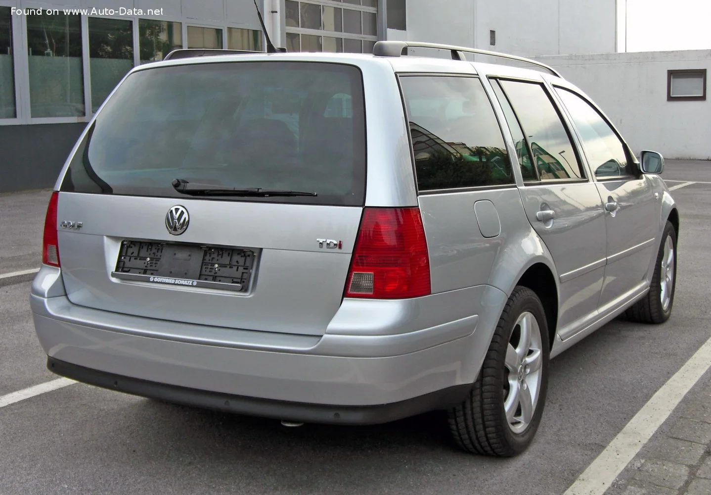 Volkswagen Golf 1.4 16V (75 Hp)1999 - 2006 thumbnail 2