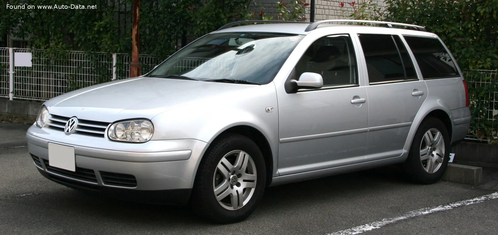 Volkswagen Golf 1.4 16V (75 Hp)1999 - 2006 thumbnail 5