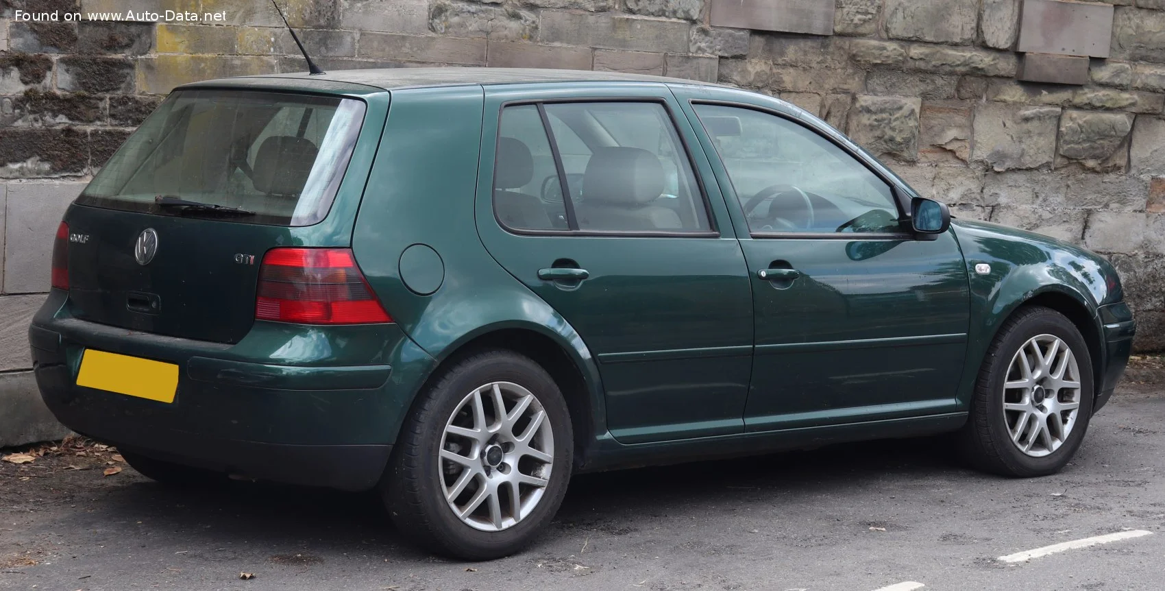 Volkswagen Golf 1.4 16V (75 Hp)1997 - 2006 thumbnail 2