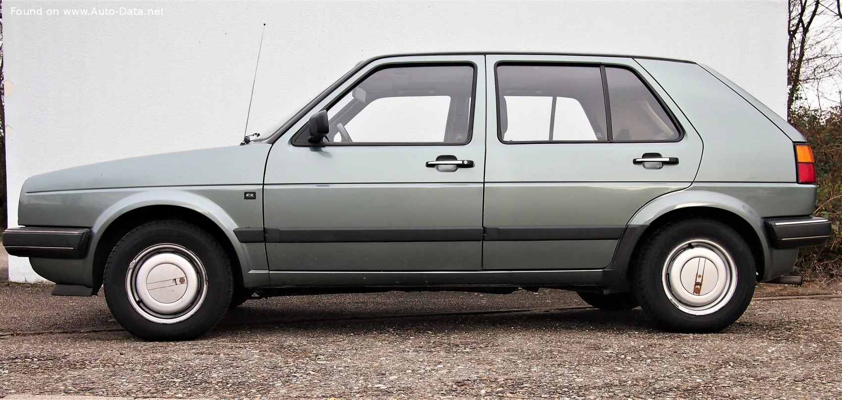 Volkswagen Golf 1.3 (55 Hp) Manual 4-speed1987 - 1991 thumbnail 13